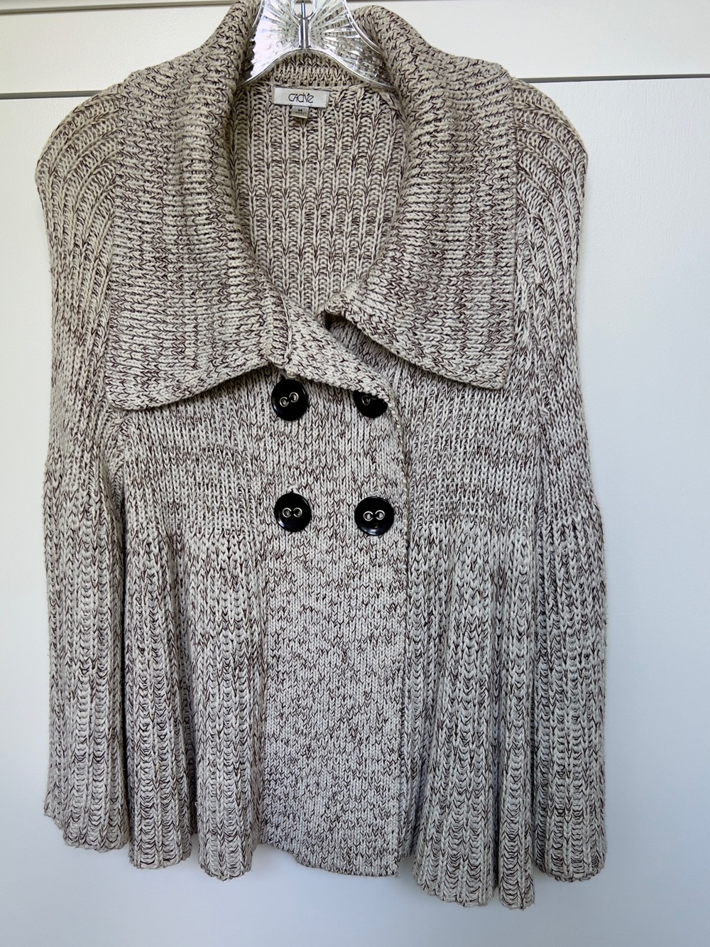 Vintage Cache women’s Sweater with Button Details and 3/4 sleeves